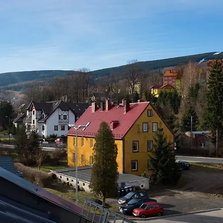 Rodzinny Mountain Aparts Lägenhet *